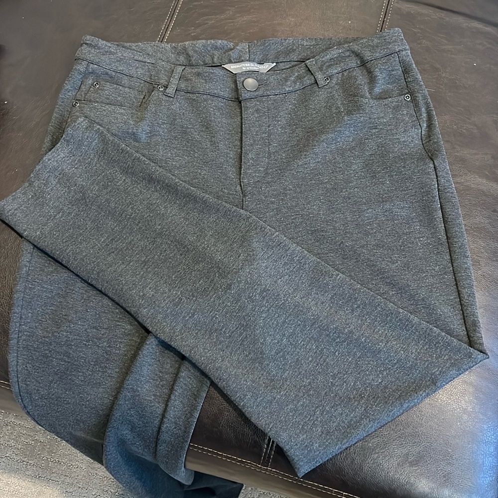 Signature slimming dress pants